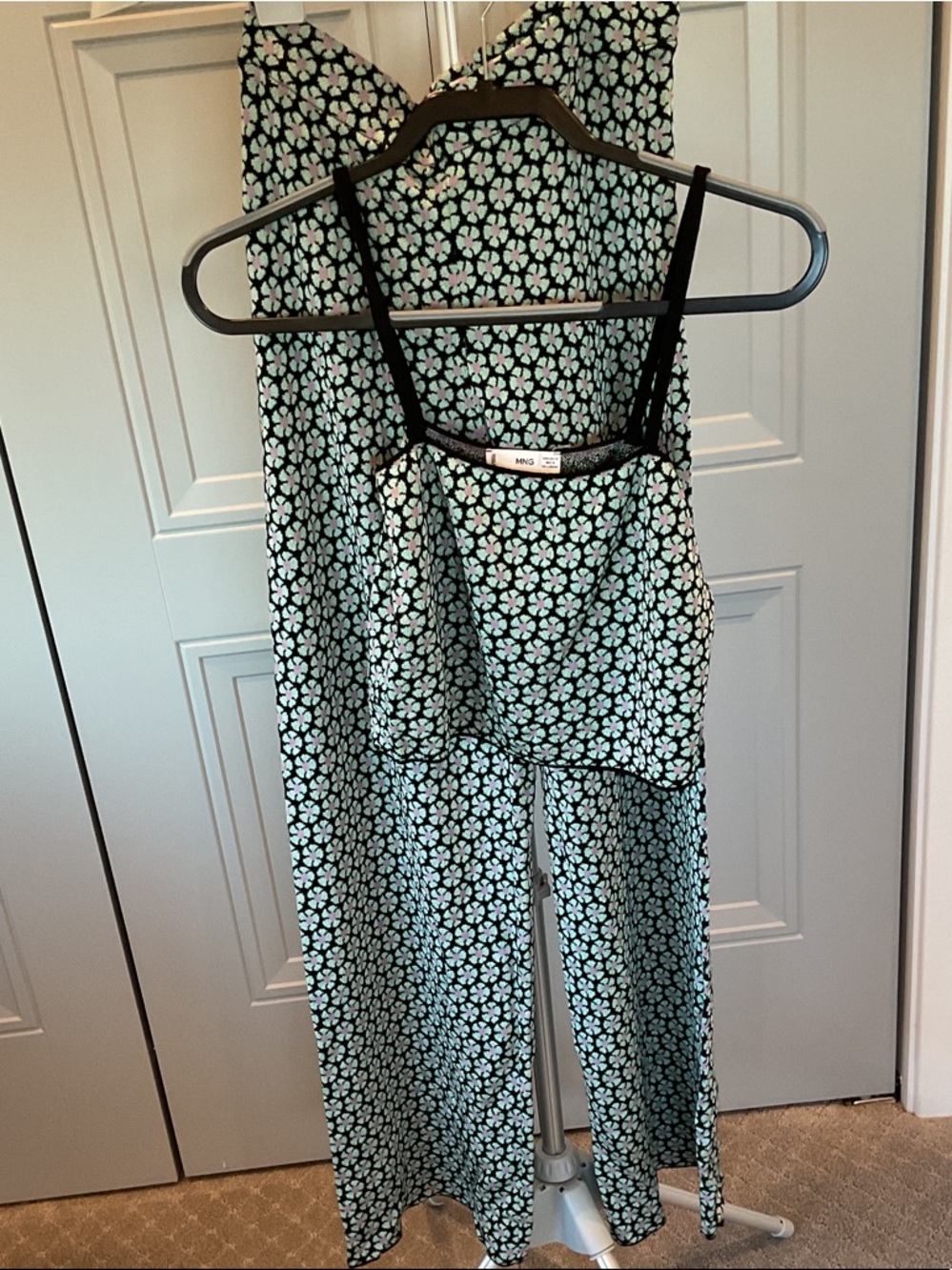 Mango Mint Green Floral Wide-Leg Pants and Crop Top with Black Trim